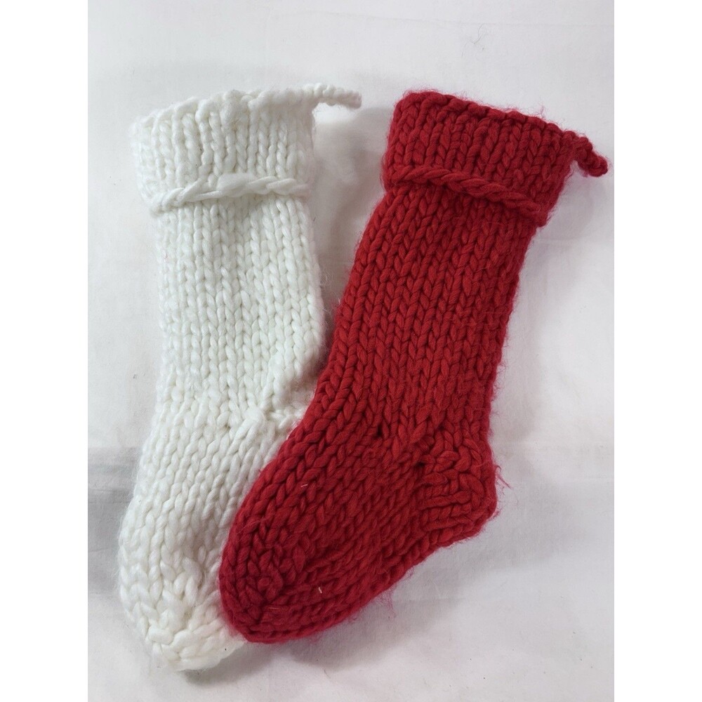 GIGI SEASONS Christmas Stockings Red  White Chunky Knit Fleece Lined Decor